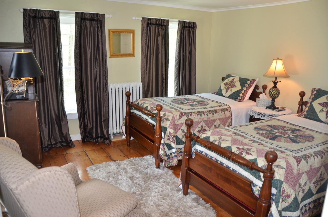 Cornwall Inn Экстерьер фото